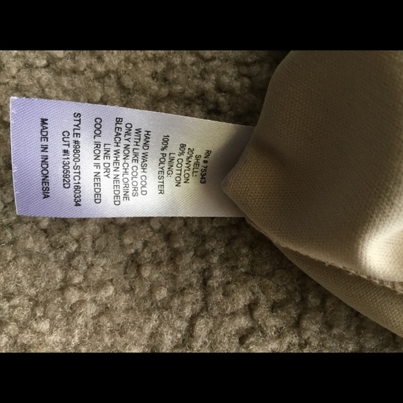 Spring dress - Picture 4 of 4